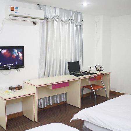 Guangyue Hotel 광저우 객실 사진